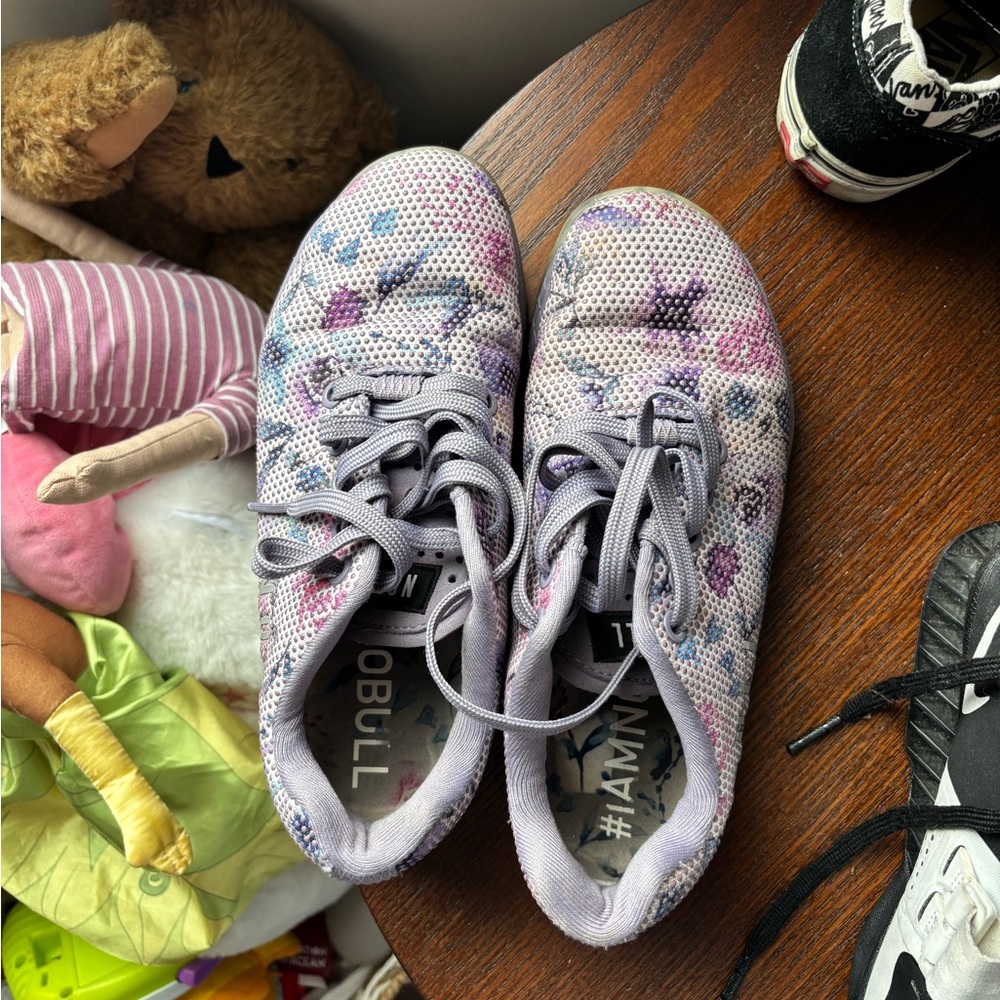 NOBULL women’s floral sneakers